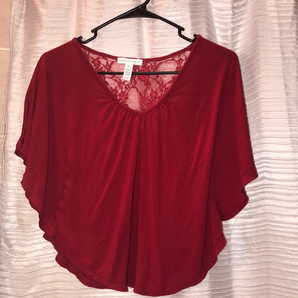 🍭 Dressy red top